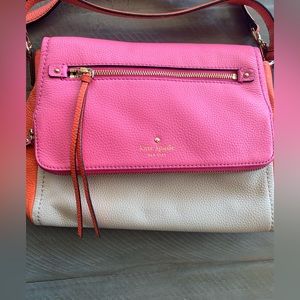 Kate Spade New York 100% cow leather purse